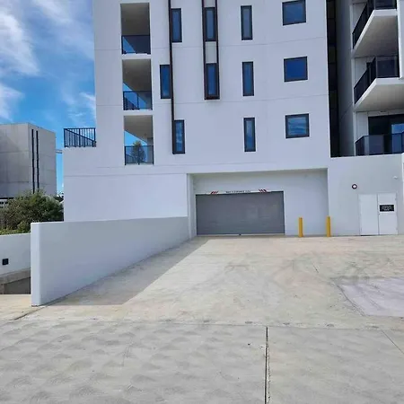Gungahlin Center-1 Bedroom New Stylish Unit Harrison Exterior photo