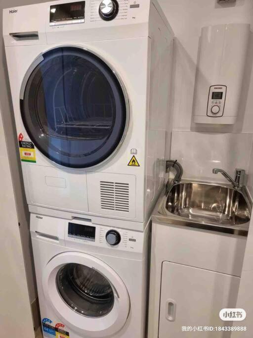 Apartment Gungahlin Center-1 Bedroom New Stylish Unit Harrison